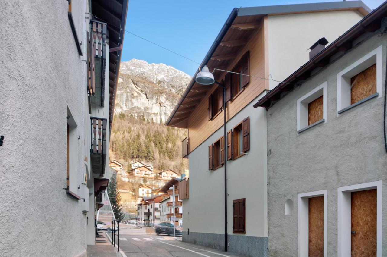 A Due Passi Valdidentro Isolaccia Exterior foto